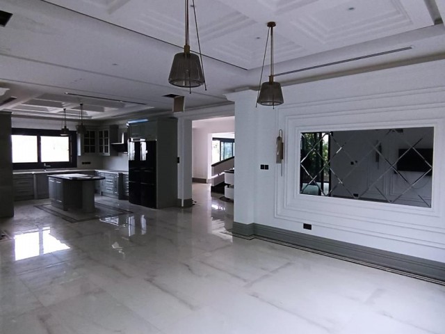 5+2 LUXURIÖSE VILLA IN KYRENIA ALSANCAK