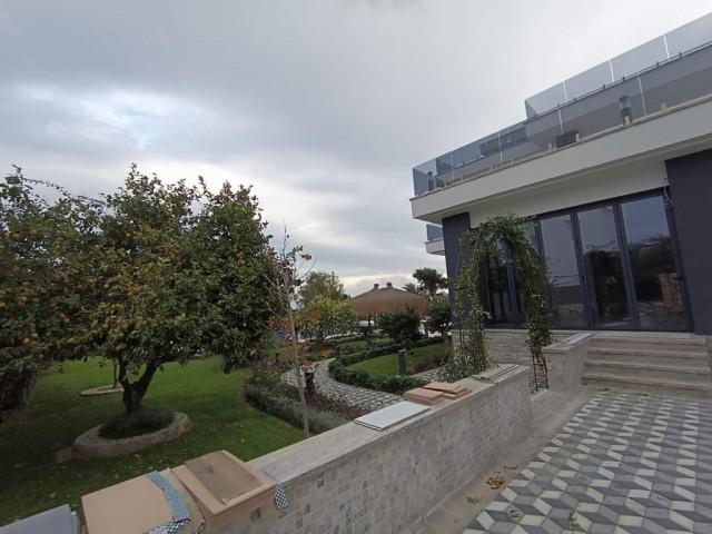 5+2 LUXURIÖSE VILLA IN KYRENIA ALSANCAK