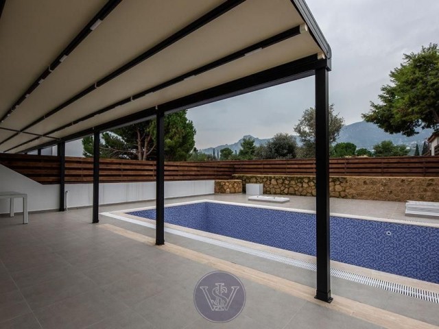 Luxuriös eingerichtete 4+1-Villa mit Pool im Zentrum von Kyrenia zu vermieten