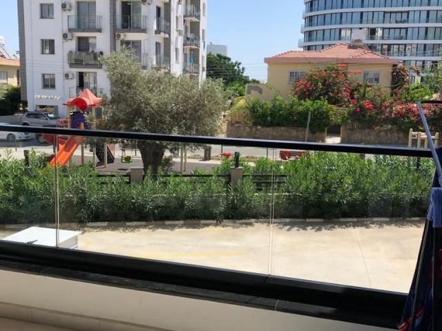 Voll möblierte 2+1 Wohnung zur Miete im Zentrum von Kyrenia