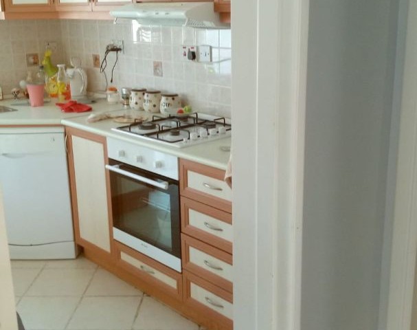 GİRNE MERKEZDE SATILIK 4+1 penthouse