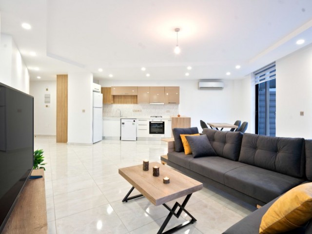 LUXURIOUS FURNISHED 2+1 FLAT FOR RENT IN KYRENIA CENTER