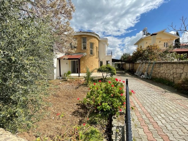 4+1 villa for rent in Girne BELLAPAIS