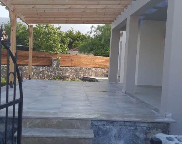 2+1 VILLA ZUM VERKAUF IN GIRNE ALSANCAK