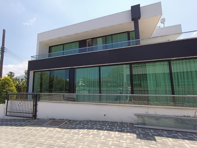 3-1 villa for sale in Ozankoy