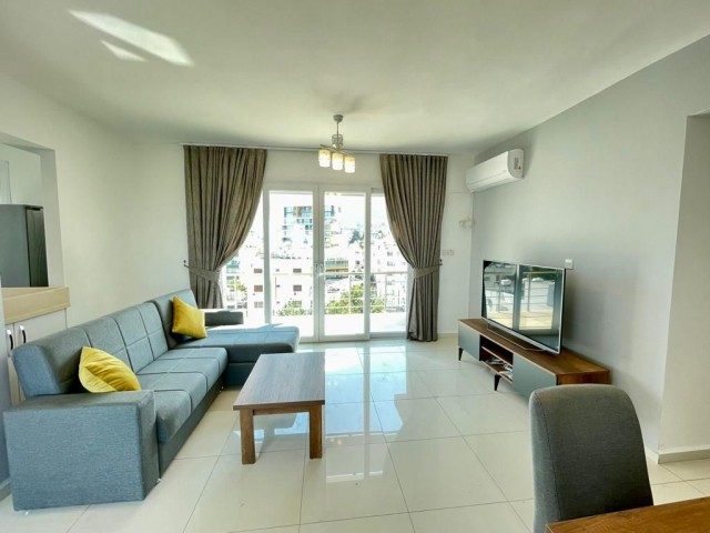 Kyrenia Zentrum 3+1 Penthouse zu vermieten