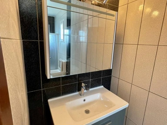 Girne merkez kıralık 3+1 penthouse