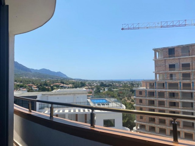 KYRENIA CENTER 3+1 DUPLEX-WOHNUNG ZU VERKAUFEN