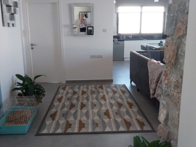 GİRNE BAHÇELİ BÖLGESİNDE 3+1 PENTHOUSE 