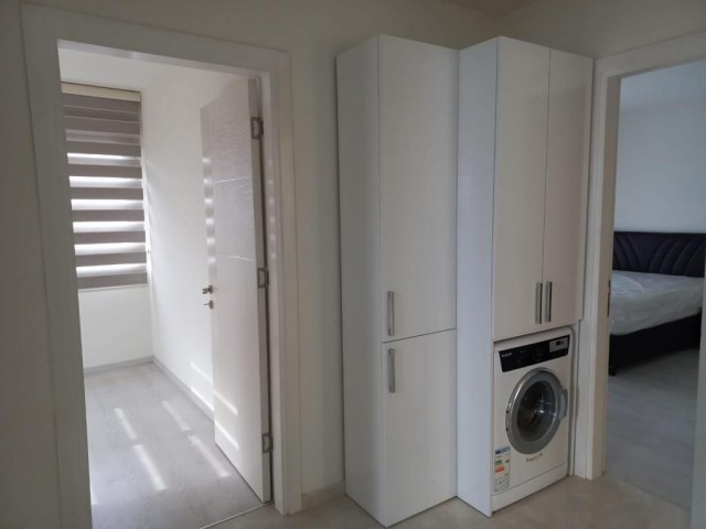 Girne merkezde dağ deniz manzaralı lüx 3+1 penthouse