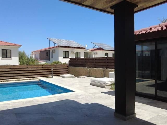 Luxury 4+1 villa in Edremit, Girne