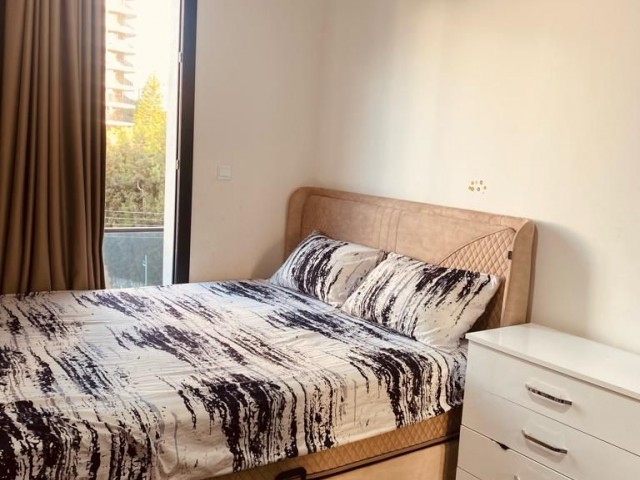 Girne merkezde full eşyalı 1+1 SATILIK daire