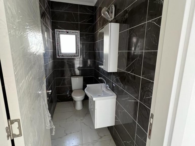 2+1 FLATS FOR SALE IN KYRENIA LAPTA AREA