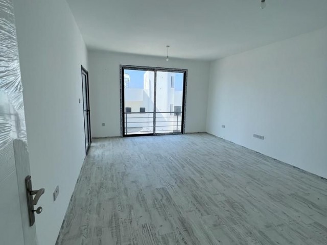 2+1 FLATS FOR SALE IN KYRENIA LAPTA AREA