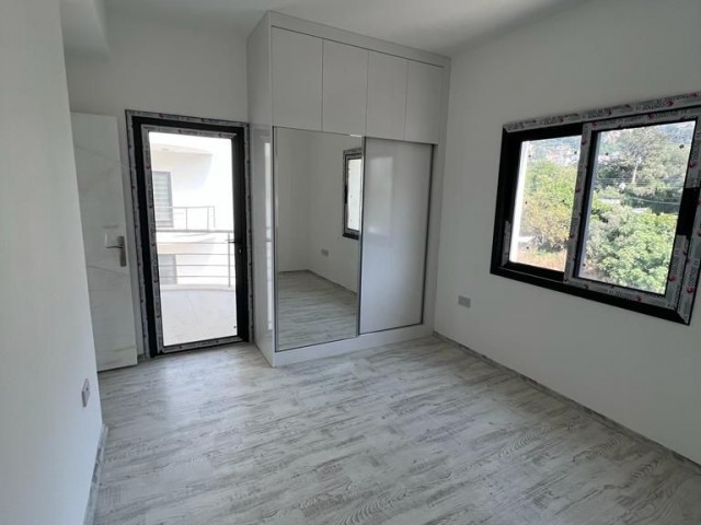 2+1 FLATS FOR SALE IN KYRENIA LAPTA AREA