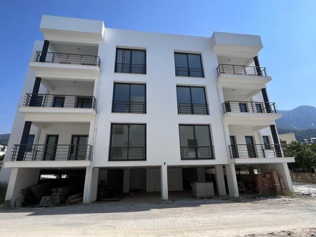 2+1 FLATS FOR SALE IN KYRENIA LAPTA AREA