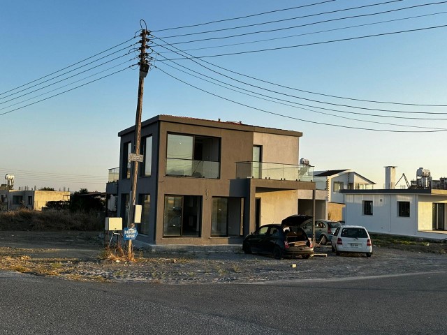 4+1 VILLA ZUM VERKAUF IN NICOSIA DEMİRHAN