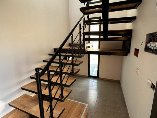 4+1 VILLA ZUM VERKAUF IN NICOSIA DEMİRHAN