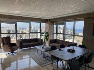 Luxury furnished 2+1 flat for rent with sea view in the center of Kyrenia