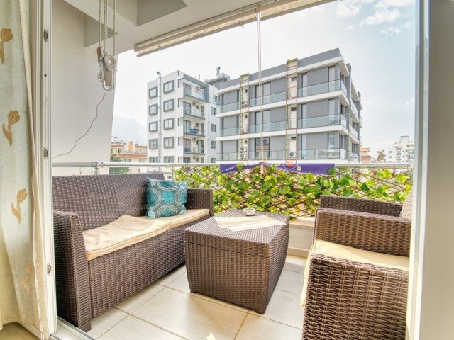 2+1 FLAT FOR SALE IN KYRENIA CENTER