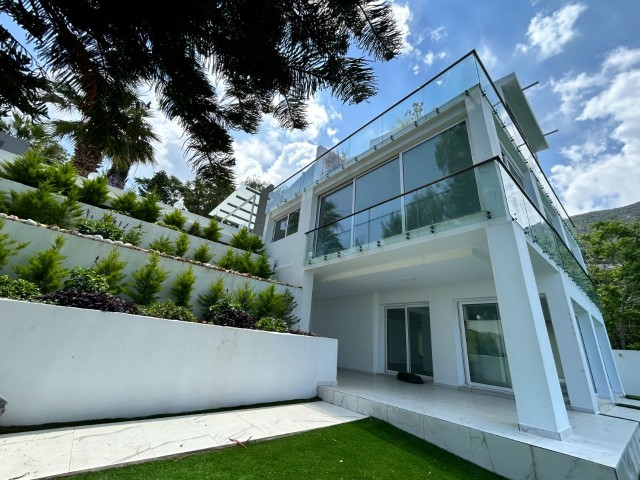 5+1 LUXURY VILLA FOR SALE IN GIRNE ÇATALKÖY AREA