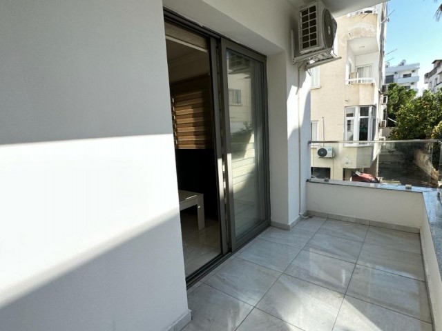 1+1 FLAT FOR SALE IN KYRENIA CENTER