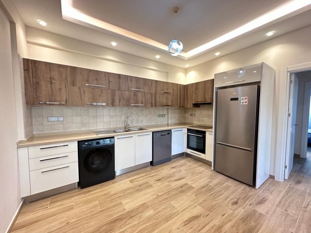 2+1 FLAT FOR RENT IN FURNISHED SITE IN KYRENIA CENTER