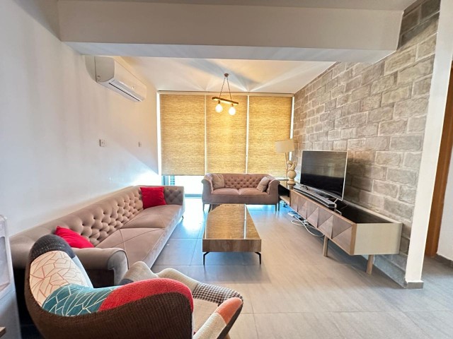 2+1 FLAT FOR RENT IN KYRENIA CENTER WITH MOUNTAIN SEA VIEW