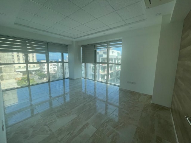 3 ROOM OFFICE FOR RENT WITH COMMERCIAL PERMIT IN KYRENIA CENTER