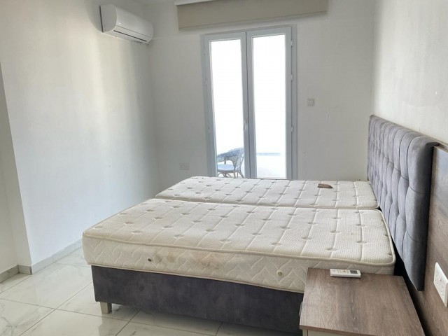 SPACIOUS LUXURY FURNISHED 1+1 FLAT FOR RENT IN KYRENIA CENTER WITH SEA VIEW