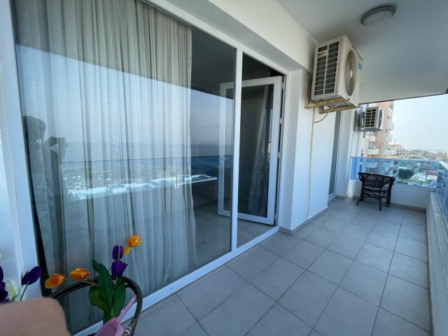 SPACIOUS LUXURY FURNISHED 1+1 FLAT FOR RENT IN KYRENIA CENTER WITH SEA VIEW