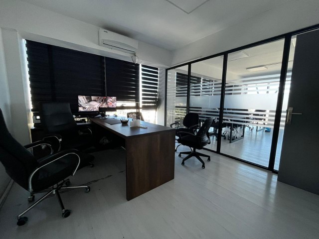 OFFICE FOR RENTAL WITH COMMERCIAL PERMIT IN KYRENIA CENTER