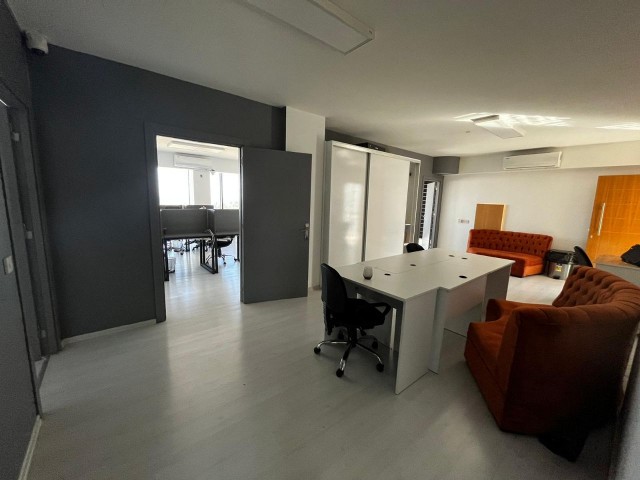 OFFICE FOR RENTAL WITH COMMERCIAL PERMIT IN KYRENIA CENTER