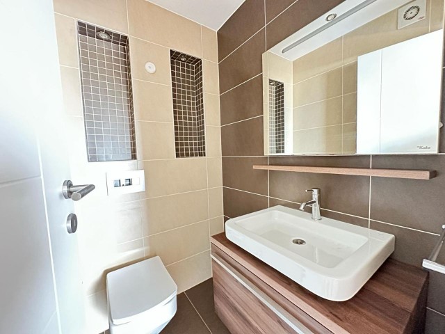 GİRNE DOGANKOY BÖLGESİNDE SİTE İÇERİSİNDE 3+1 KİRALIK PENTHOUSE