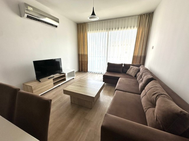 GİRNE MERKEZDE EŞYALI KİRALIK 2+1 DAİRE