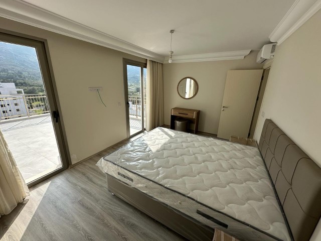 3+1 PENTHOUSE FOR RENT IN KYRENIA CENTER WITHIN THE SITE