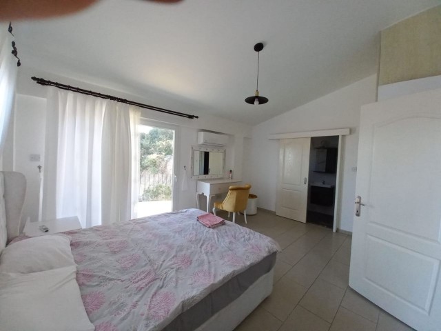 Fully furnished 4+1 villa for rent in Kyrenia Esentepe region