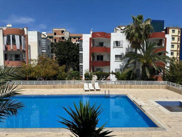 3+1 FLAT FOR RENT IN A SITE WITH POOL IN KYRENIA CENTER