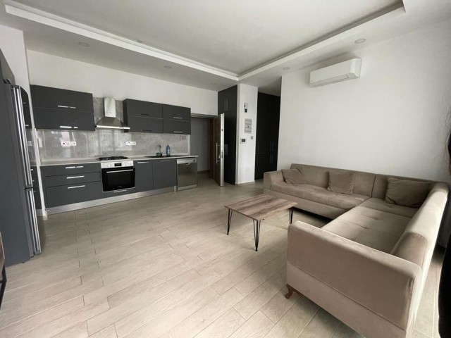 Luxury furnished 1+1 apartment in a complex with a pool in the center of Kyrenia