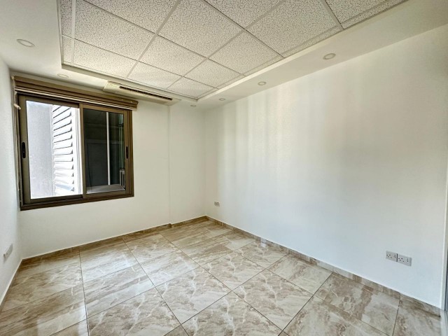 3 ROOM OFFICE FOR RENT WITH COMMERCIAL PERMIT IN KYRENIA CENTER