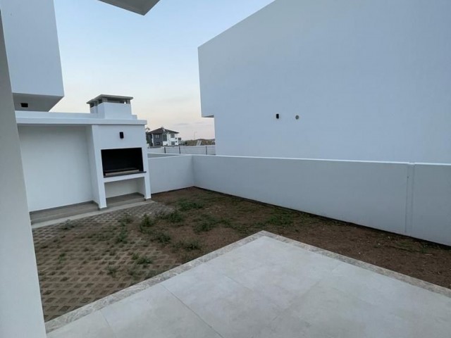 Exquisite 4 in 1 Villa for Sale – Unique Luxury and Spaciousness Awaits Your Presence