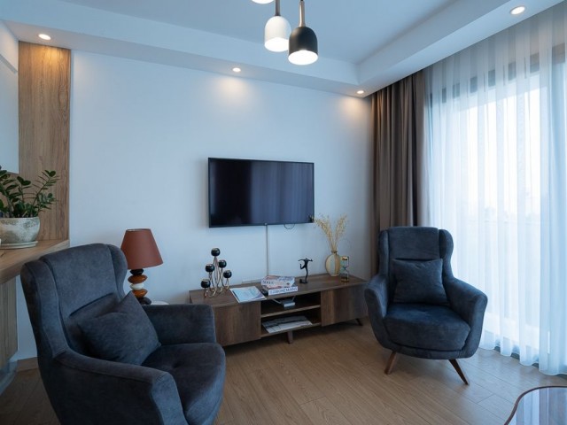 BEAUTIFUL 2+1 PENTHOUSE WITH LARGE ROOF TERRACE AREA OFFERING A SPACIOUS VIEW AND JACUZZI IN ALSANCAK-GİRNE