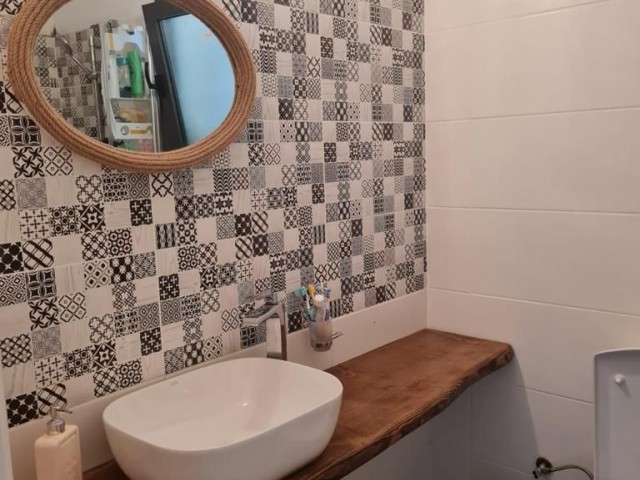 Girne-Çatalköy'de Günlük Kiralık Lüks 4 Yatak Odalı Villa