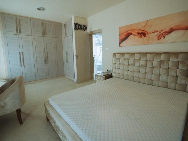 Вилла с 4 спальнями на продажу - Алсанджак, Кирения, Северный Кипр