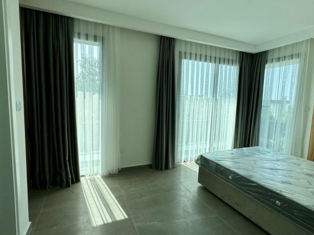 BRANDNEUE PRÄCHTIGE UND LUXURIÖSE 3-SCHLAFZIMMER-VILLA MIT SCHÖNER AUSSICHT UND GROSSEM PRIVATPOOL SPEZIFIKATIONEN