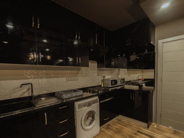 LUXURIOUS AND VERY WELL FURNISHED 2+1 FLAT WITH JACUZZI IN GIRNE