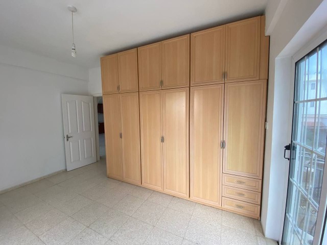 Spacious apartment in the center of Alsancak