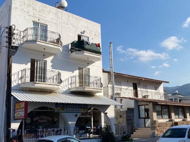 Spacious apartment in the center of Alsancak