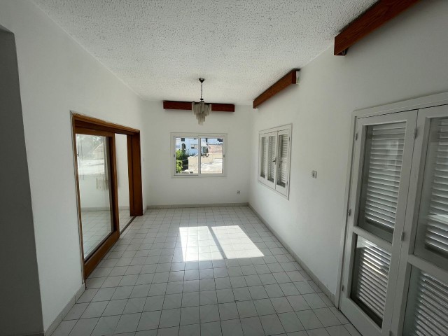 Flat For Sale in Küçük Kaymaklı, Nicosia