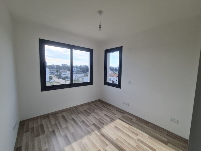 Penthouse For Sale in Küçük Kaymaklı, Nicosia